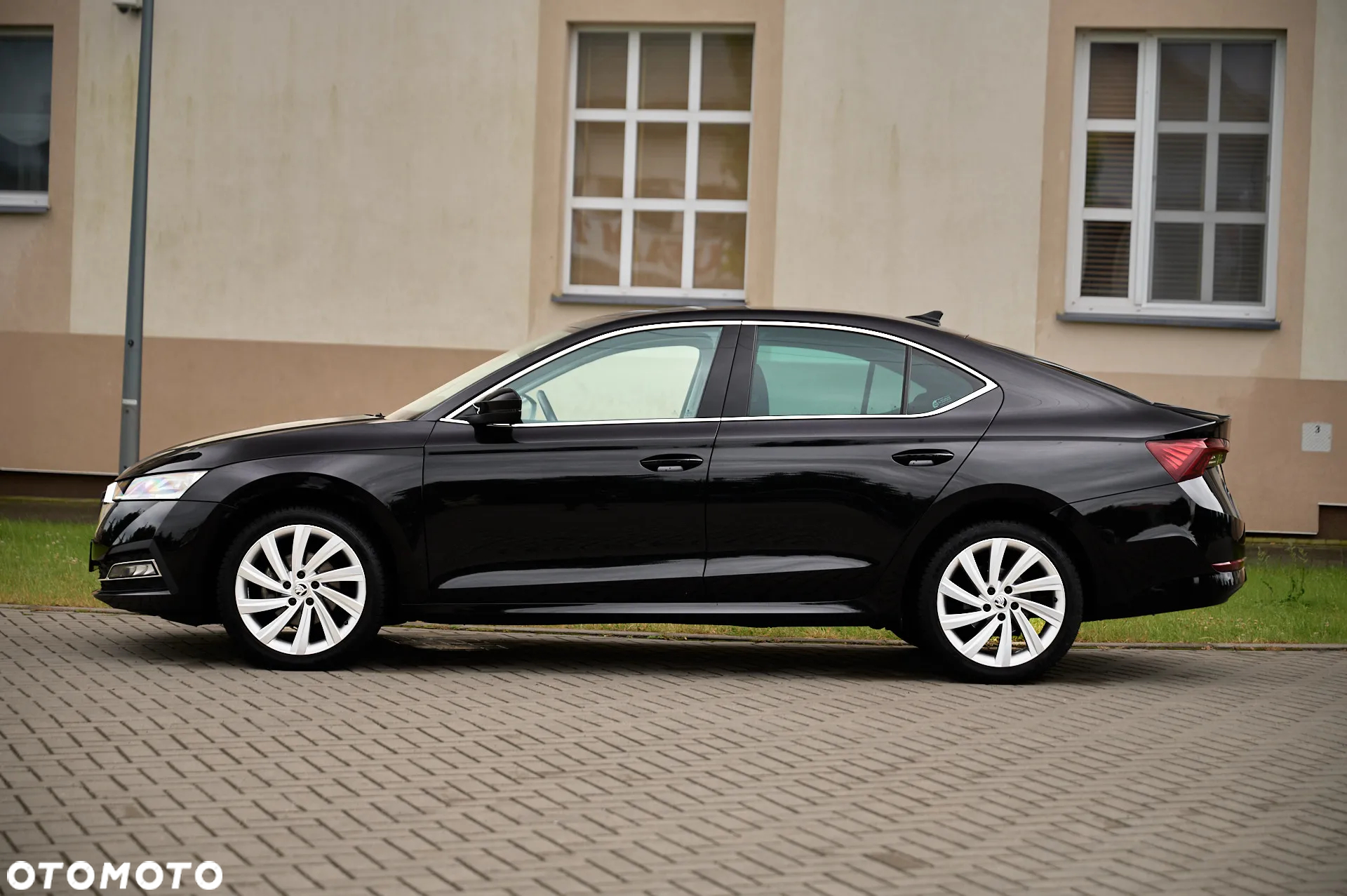 Skoda Octavia 2.0 TDI Style DSG - 13