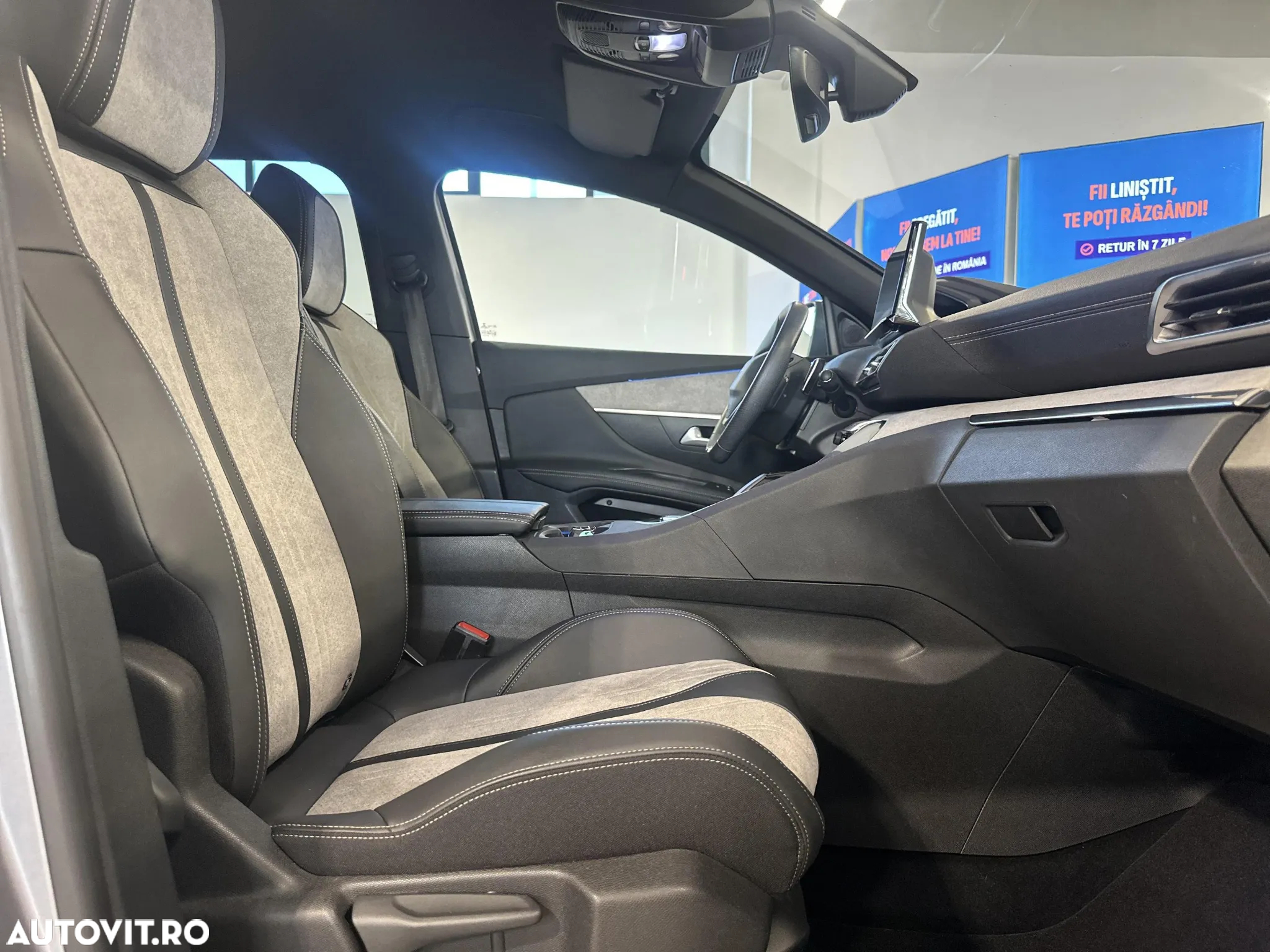 Peugeot 3008 PHEV EAT8 GT Pack - 11