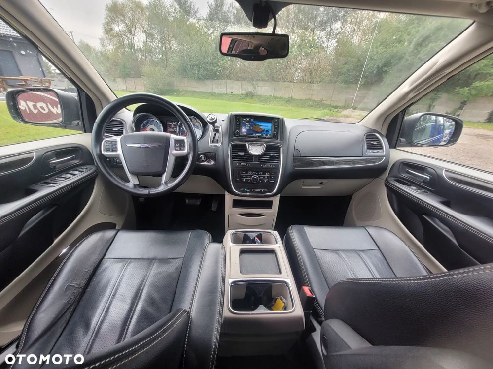 Chrysler Town & Country 3.6 Touring - 7