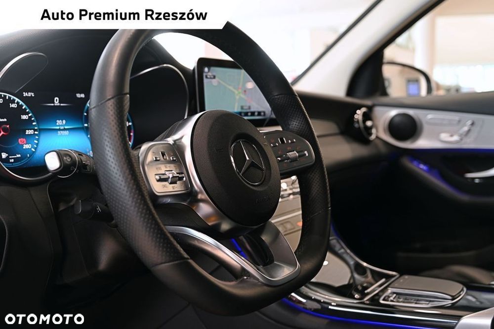 Mercedes-Benz GLC - 7