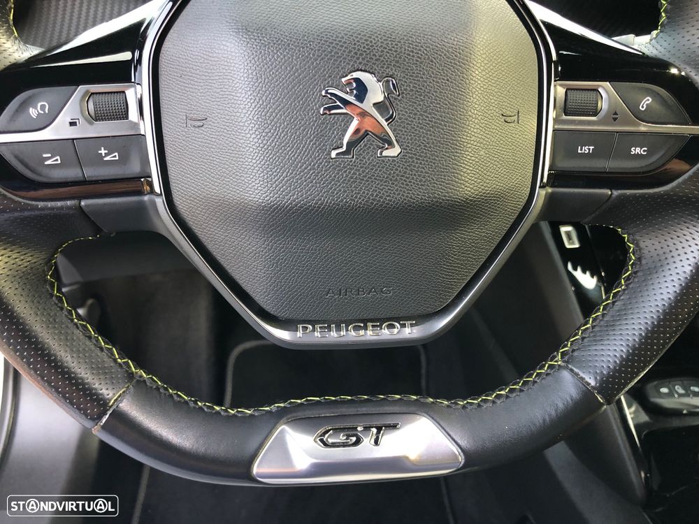 Peugeot e-2008 50 kWh GT - 21