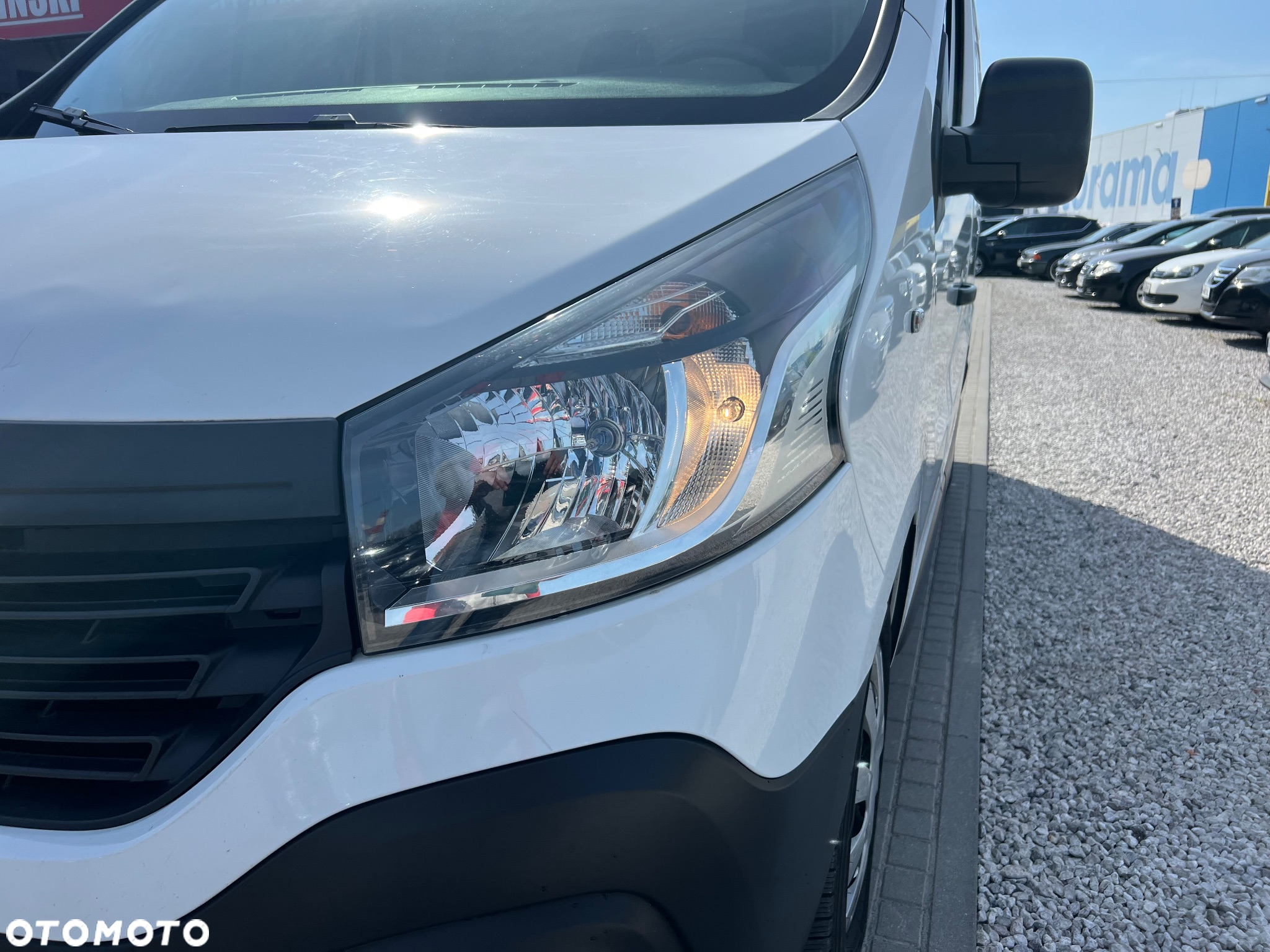 Renault TRAFIC - 7