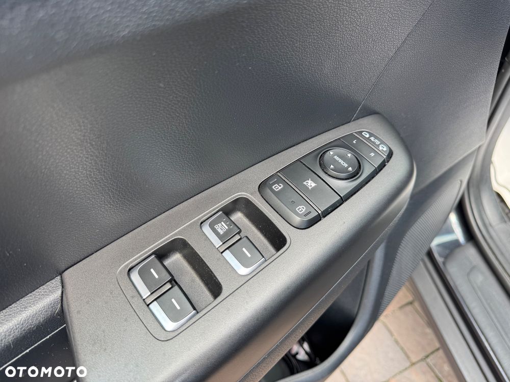 Kia Sportage 1.6 GDI M 2WD - 19