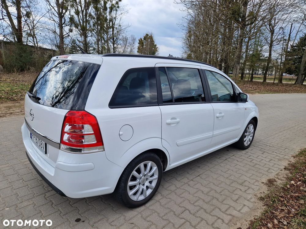 Opel Zafira 1.8 Edition 111 Jahre - 12