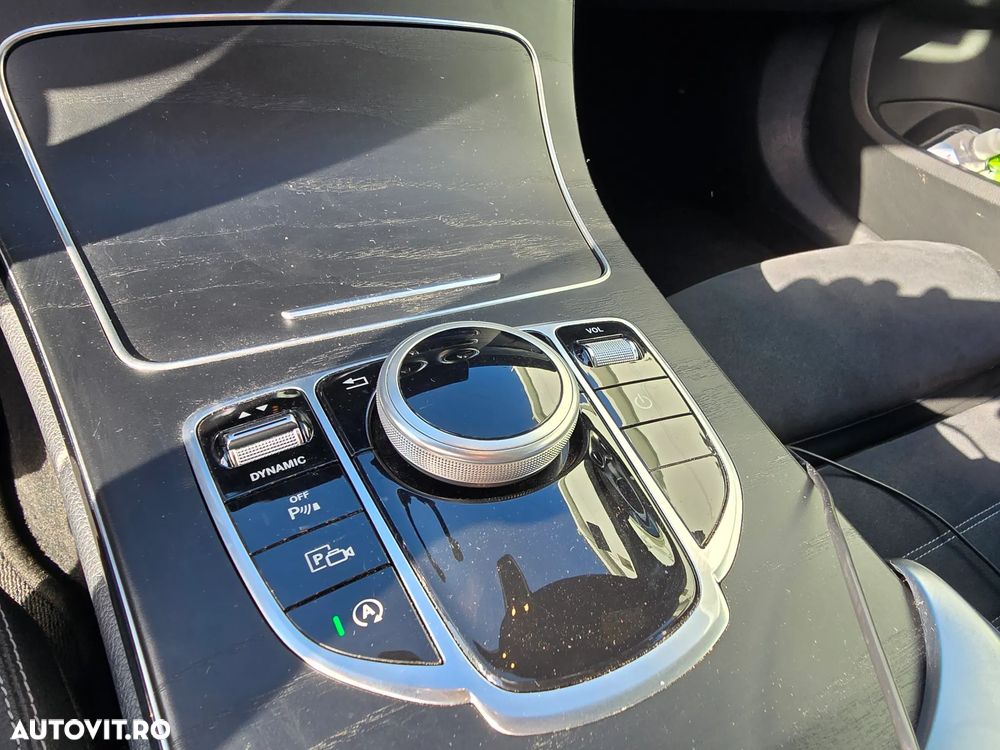 Mercedes-Benz C 220 d T 9G-TRONIC AMG Line - 20