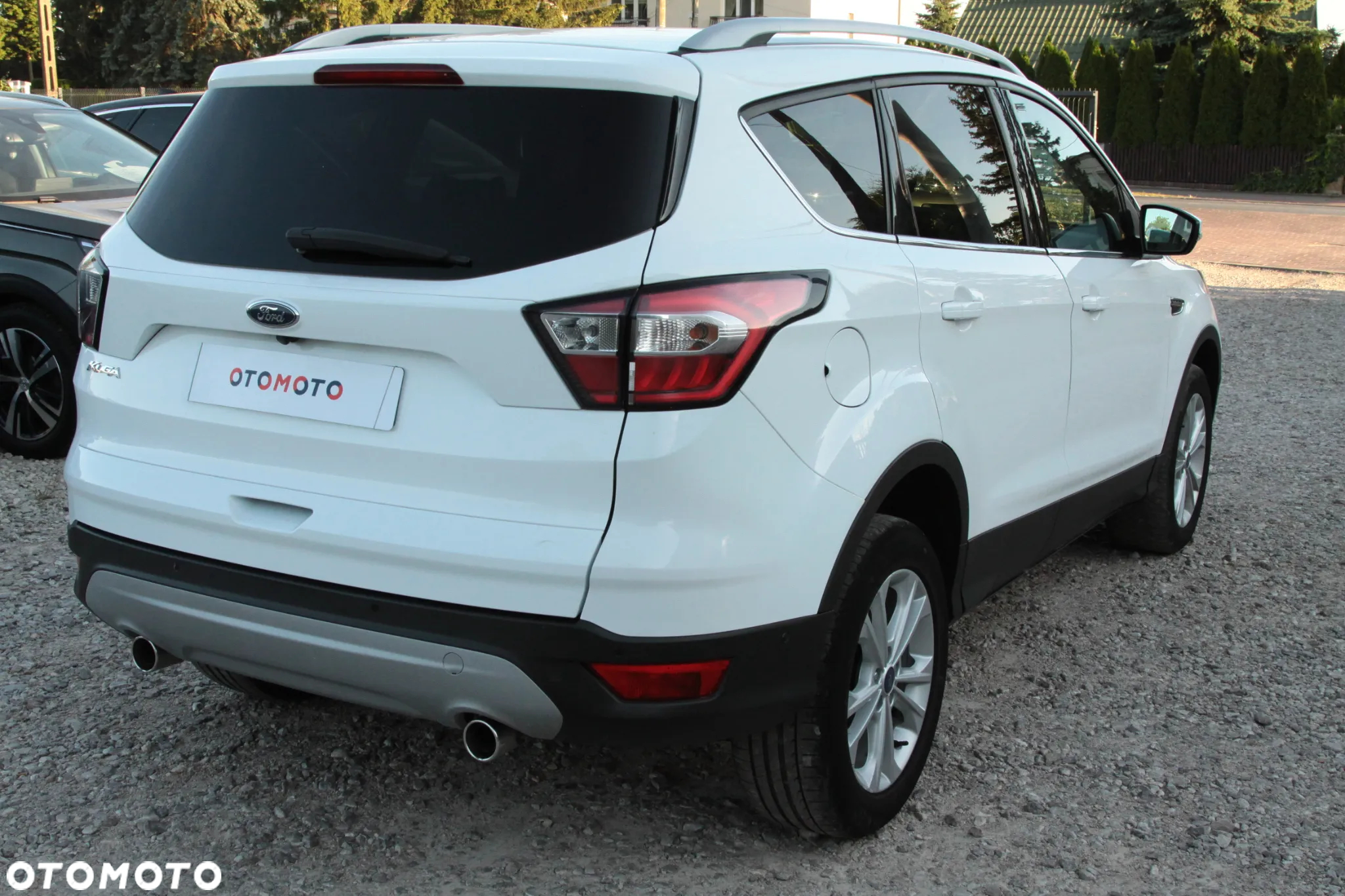 Ford Kuga 2.0 TDCi 2x4 ST-Line - 14