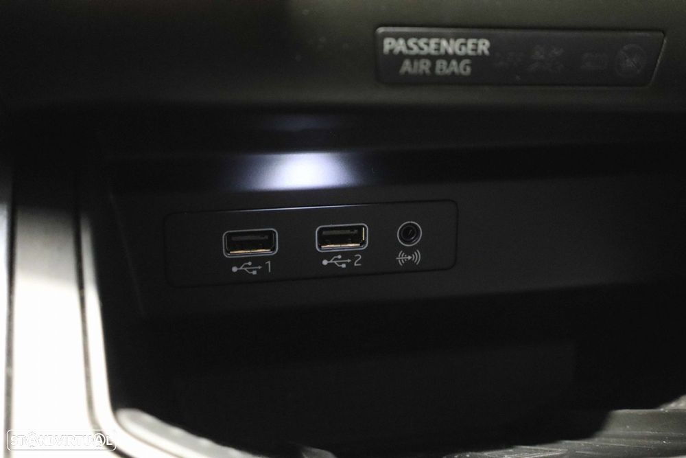 SEAT Arona 1.0 TSI Xperience DSG - 32