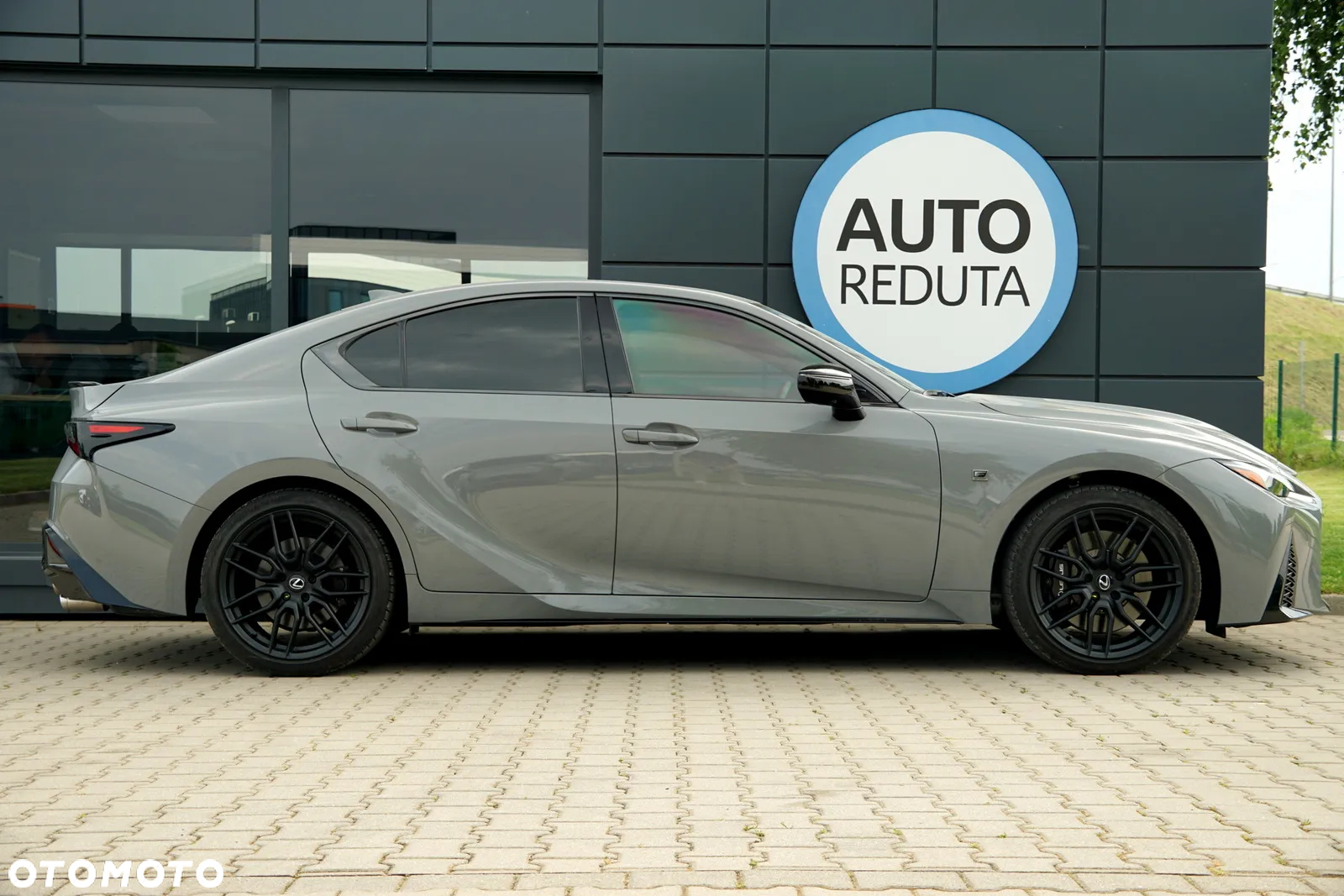 Lexus Inny - 9