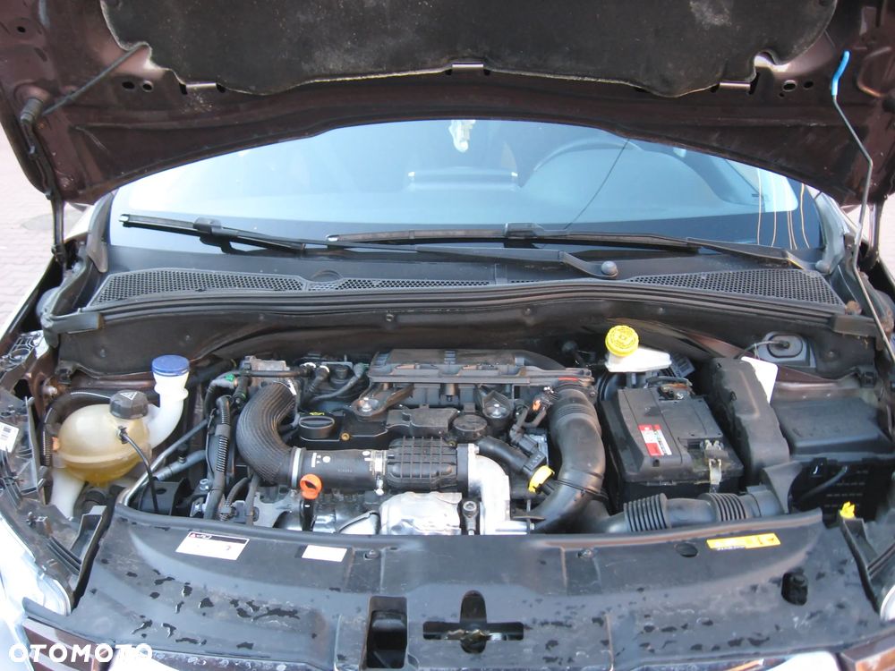 Peugeot 2008 - 25