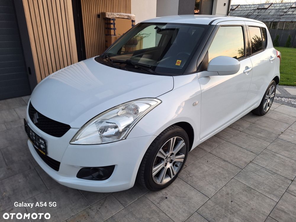 Suzuki Swift - 4