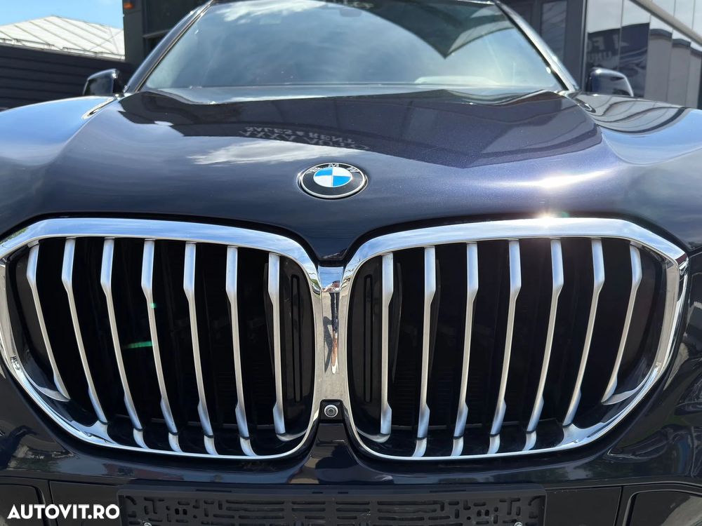 BMW X5 xDrive40i - 13