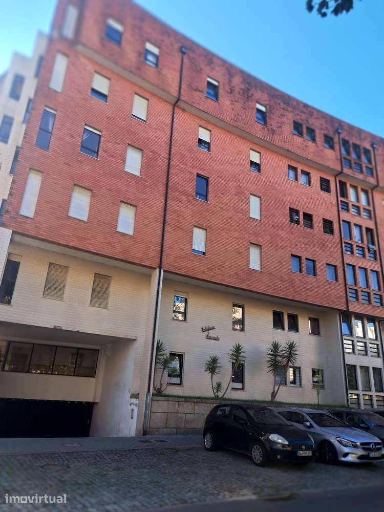 Apartamento T3 Com Garagem - Grande imagem: 5/5