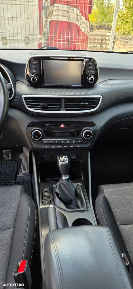Hyundai Tucson 1.6 GDI 2WD 6MT Style - 10