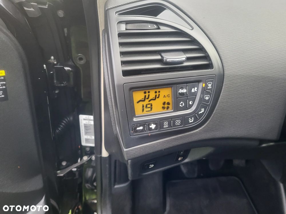 Citroën C4 Picasso 1.6 HDi FAP Exclusive - 13