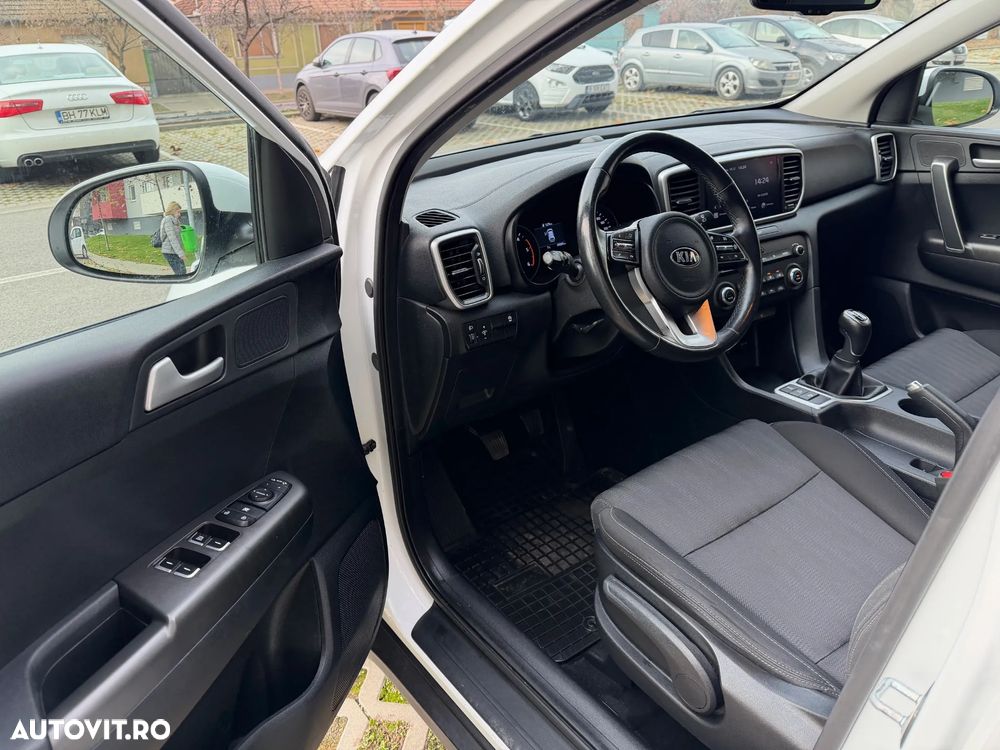 Kia Sportage 1.6 DSL MHEV 6MT HP 4x4 Style - 11