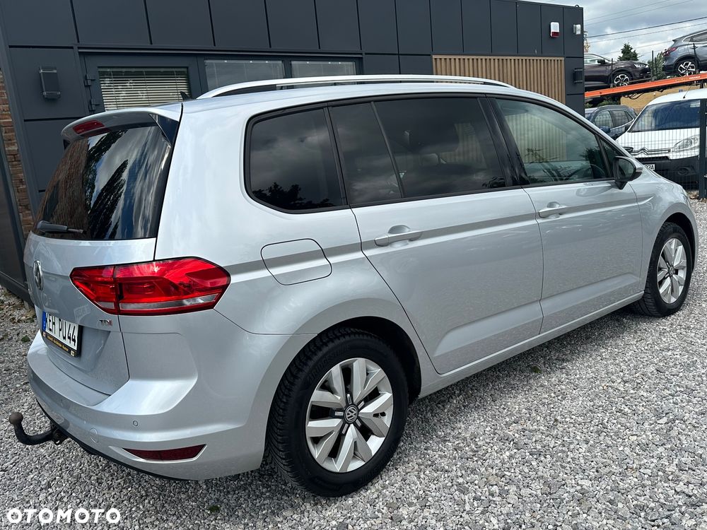 Volkswagen Touran 1.6 TDI SCR BlueMotion Technology DSG Comfortline - 29