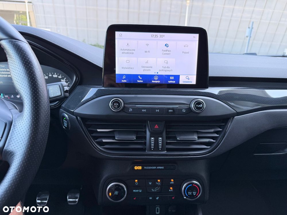 Ford Focus 1.5 EcoBoost STart-Stopp-System ST-LINE - 19
