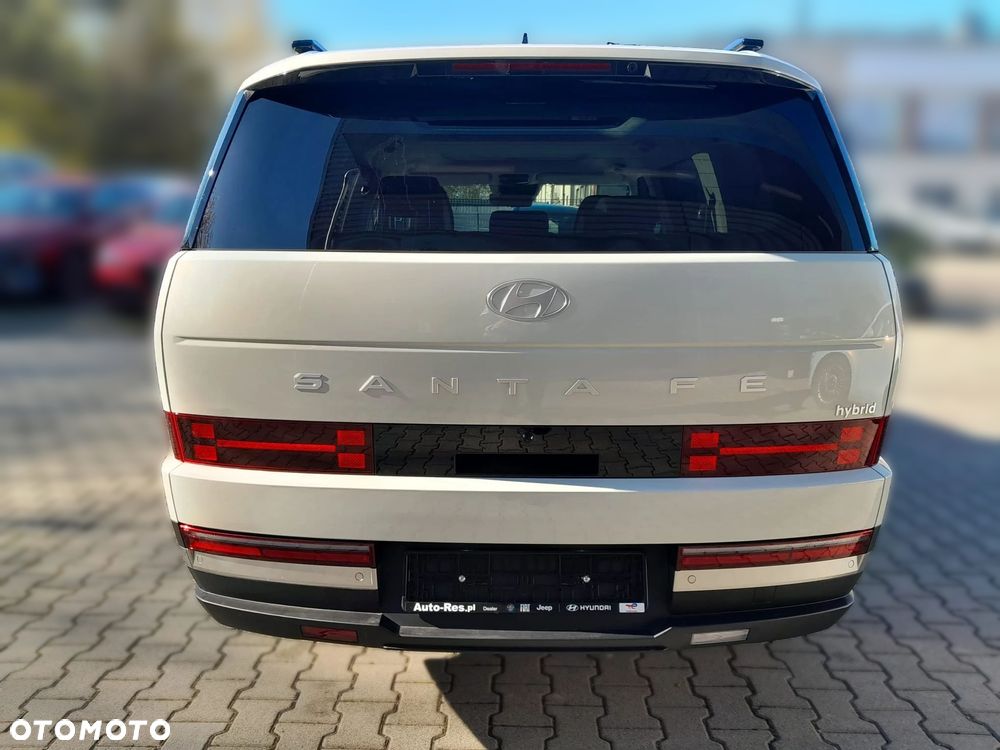 Hyundai Santa Fe 1.6 T-GDI HEV Platinum 4WD 7os - 4