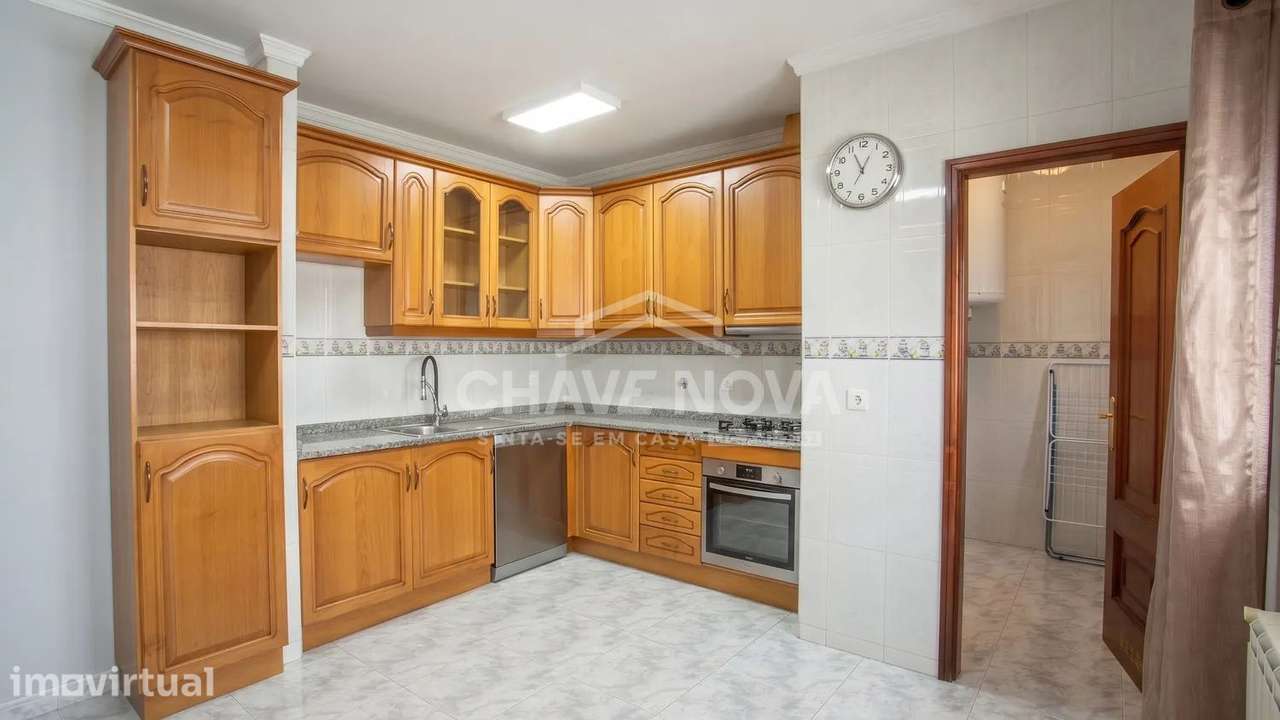 T3 c/ Garagem Box em Milheirós de Poiares - Grande imagem: 4/36
