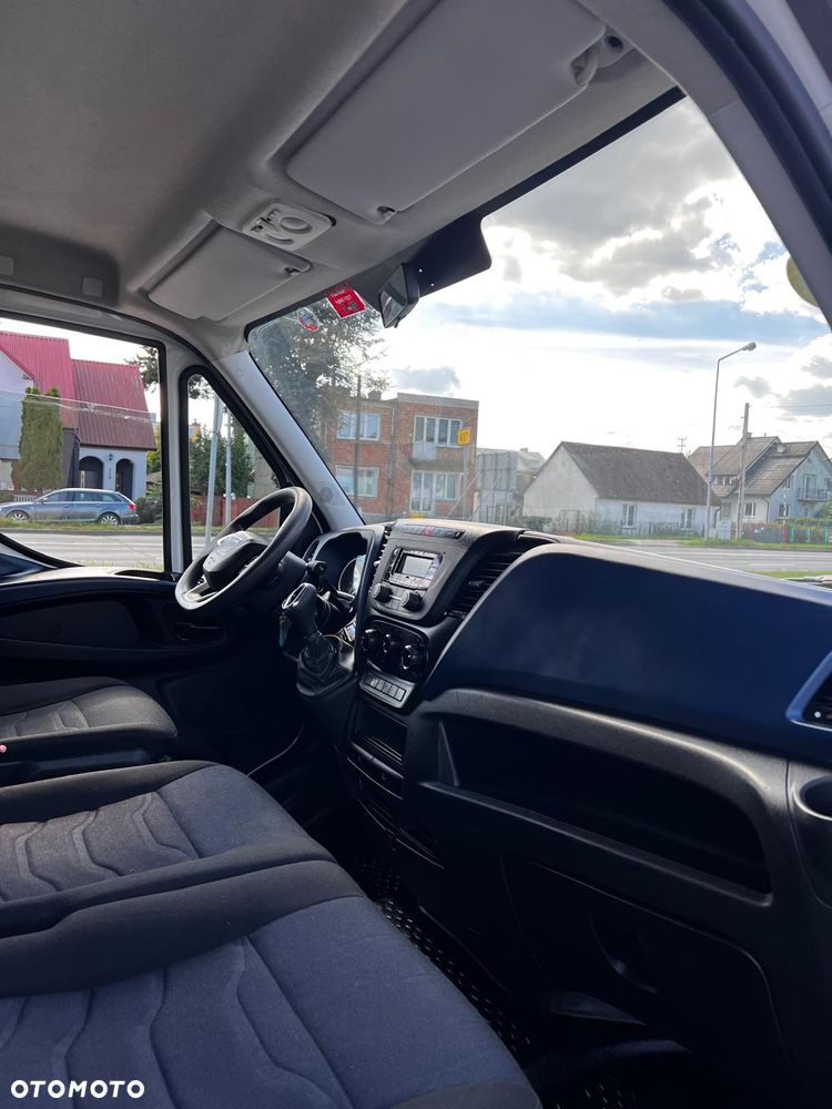 Iveco 35s16 Kontener+Winda - 17