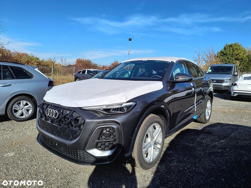 Audi Q5 Sportback - 1