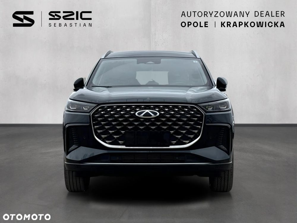 Chery Tiggo 8 1.6 T-GDI Comfort DCT - 8