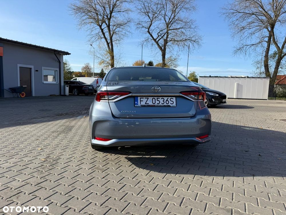 Toyota Corolla - 6