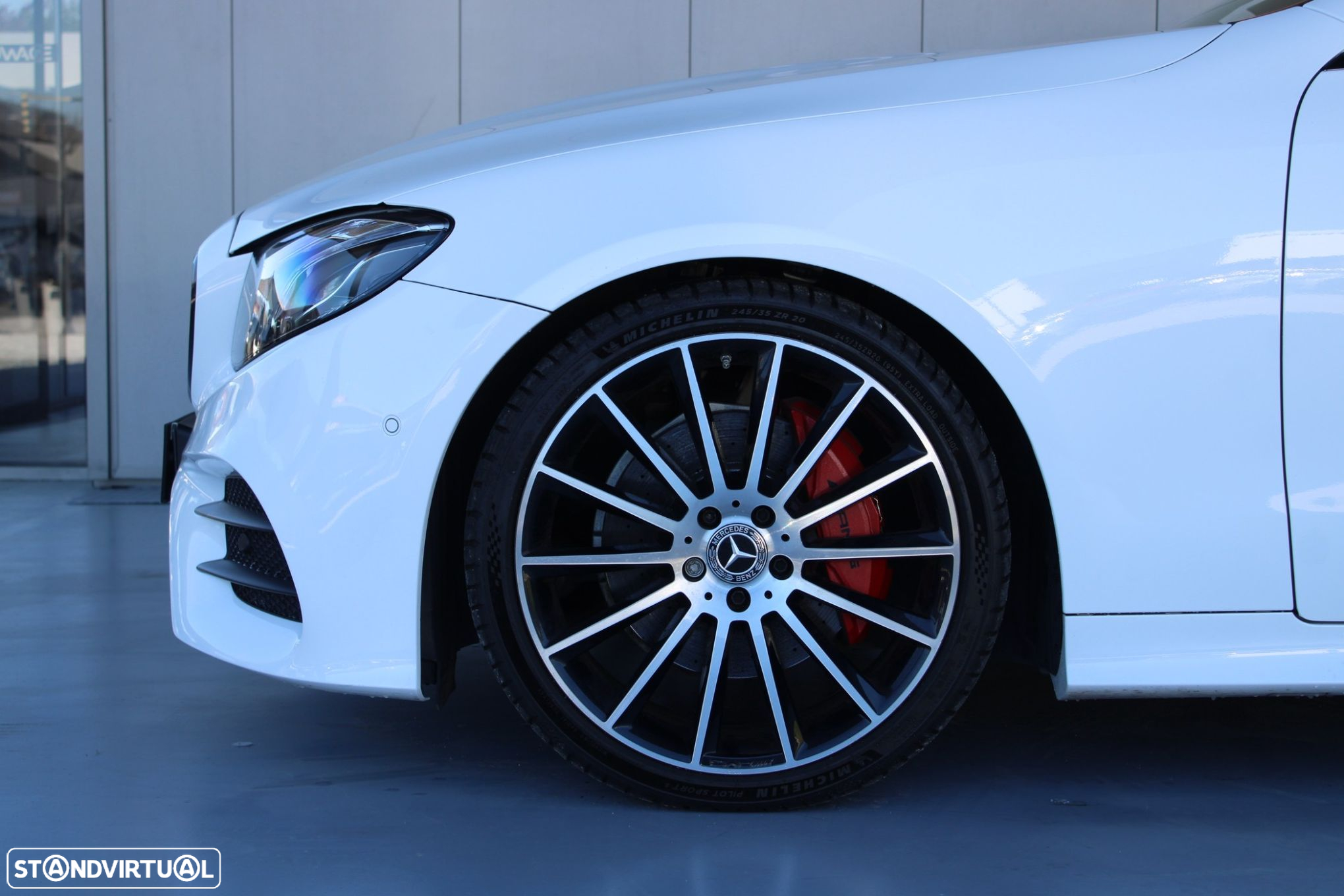 Mercedes-Benz E 220 d AMG Line - 10