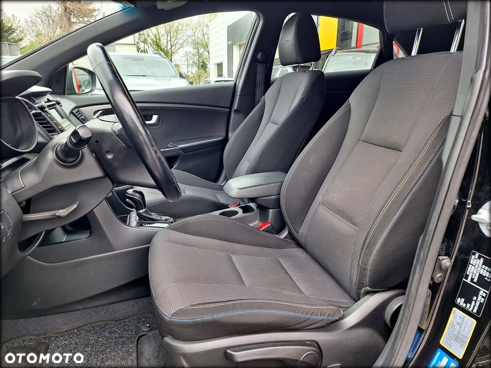 Hyundai i30 1.6 Premium - 7