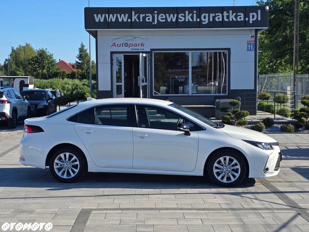 Toyota Corolla 1.8 Hybrid Comfort - 36
