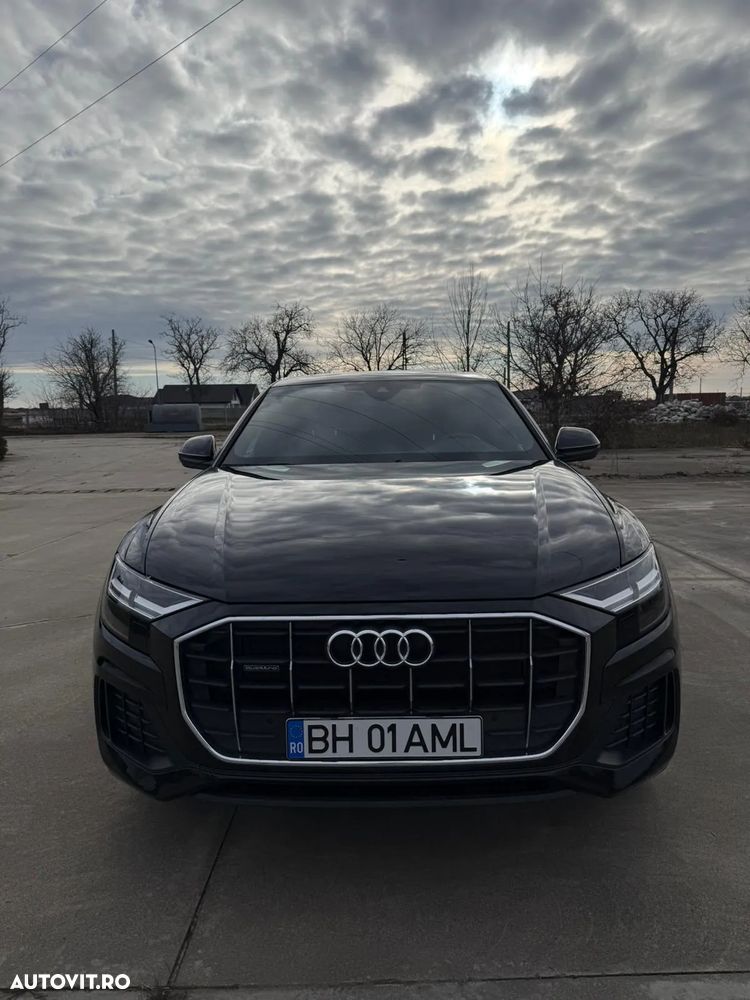 Audi Q8 - 2