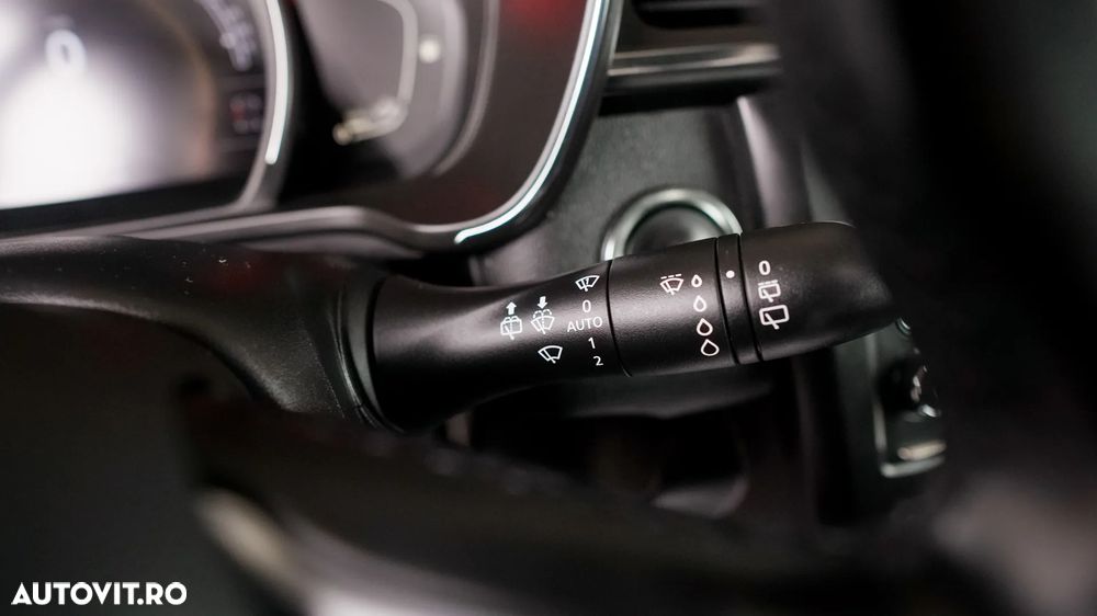 Renault Kadjar TCe 140 GPF BUSINESS EDITION - 21