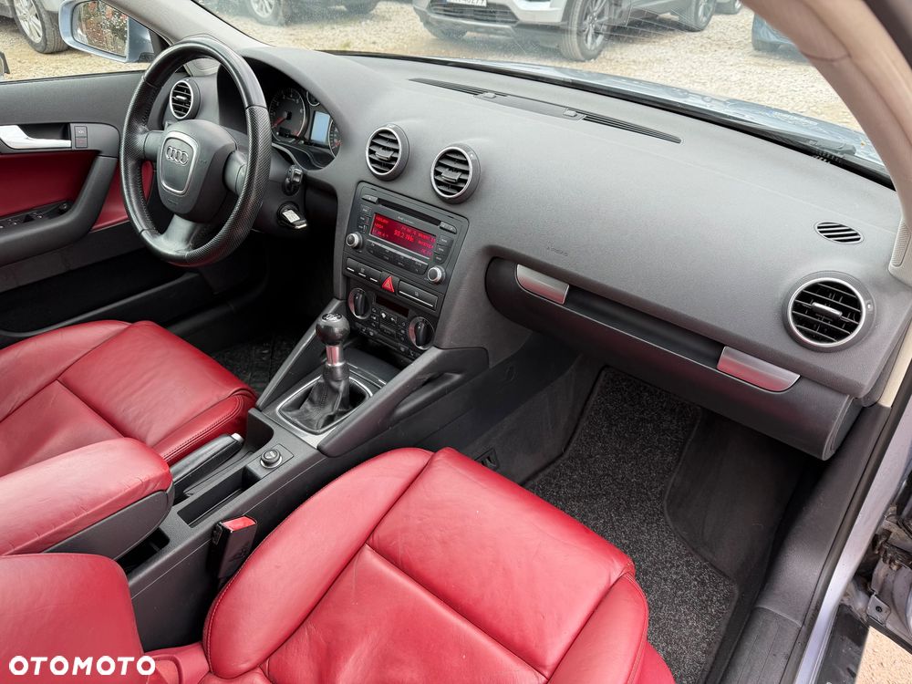 Audi A3 Sportback 1.6 S line Sportpaket plus - 37