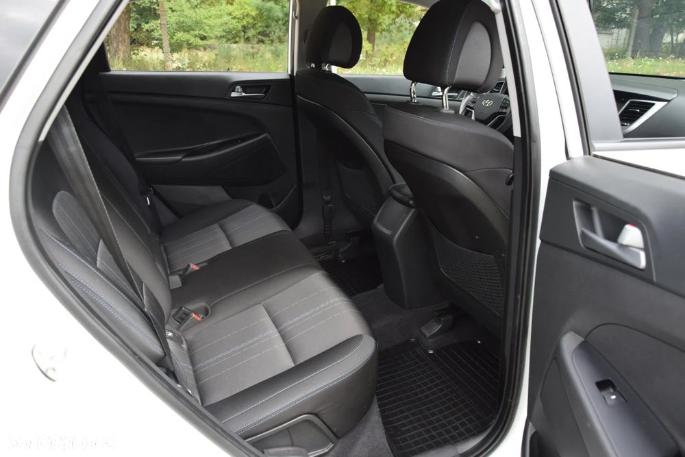Hyundai Tucson 1.7 CRDI BlueDrive Comfort 2WD - 15
