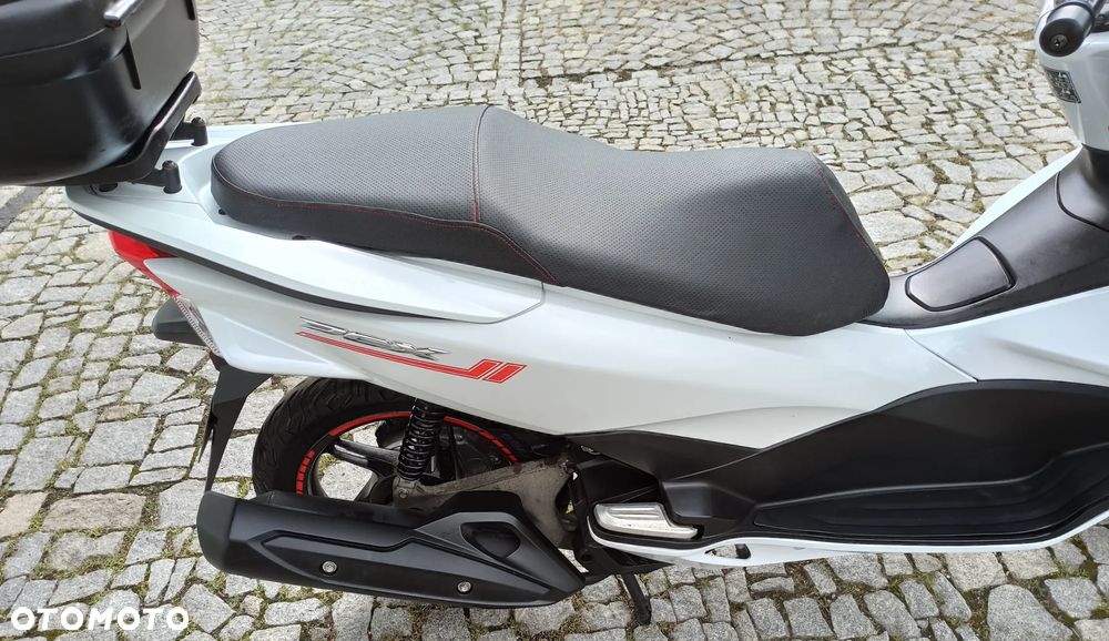 Honda PCX - 4