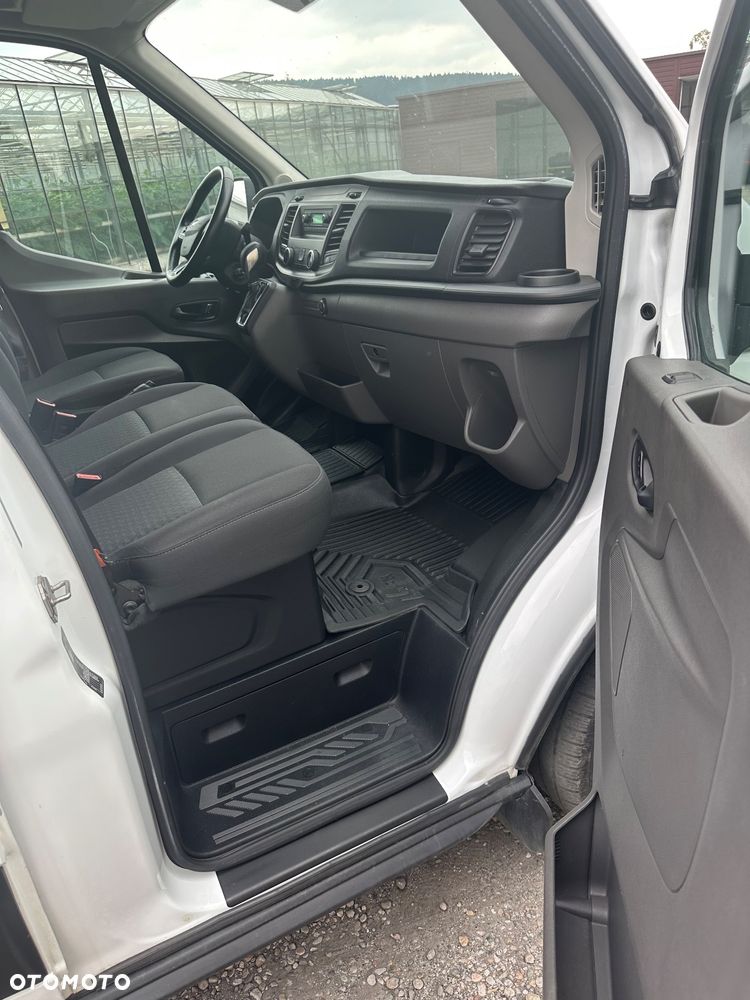 Ford Transit - 28
