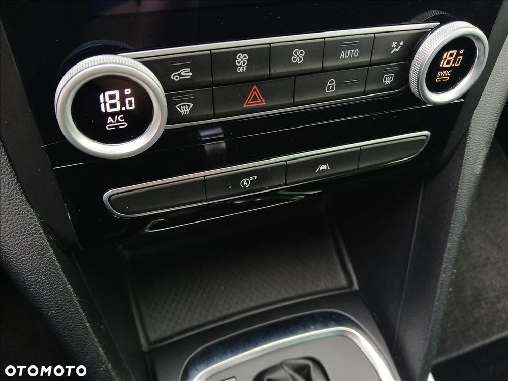 Renault Megane 1.3 TCe FAP Techno EDC - 16