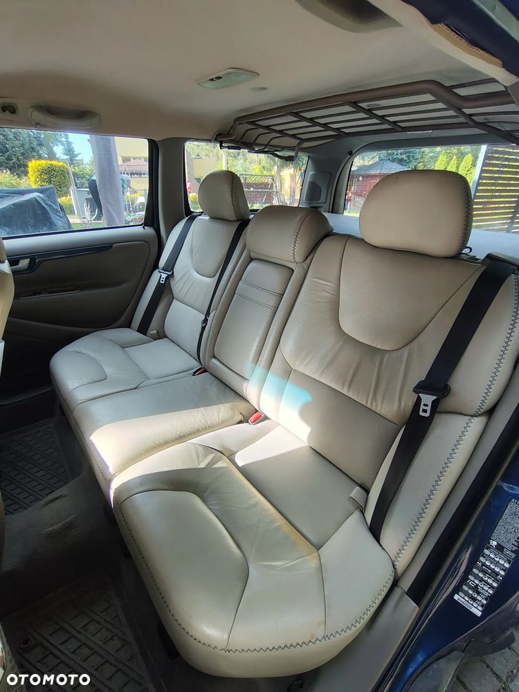 Volvo XC 70 2.4D5 AWD Ocean Race - 9