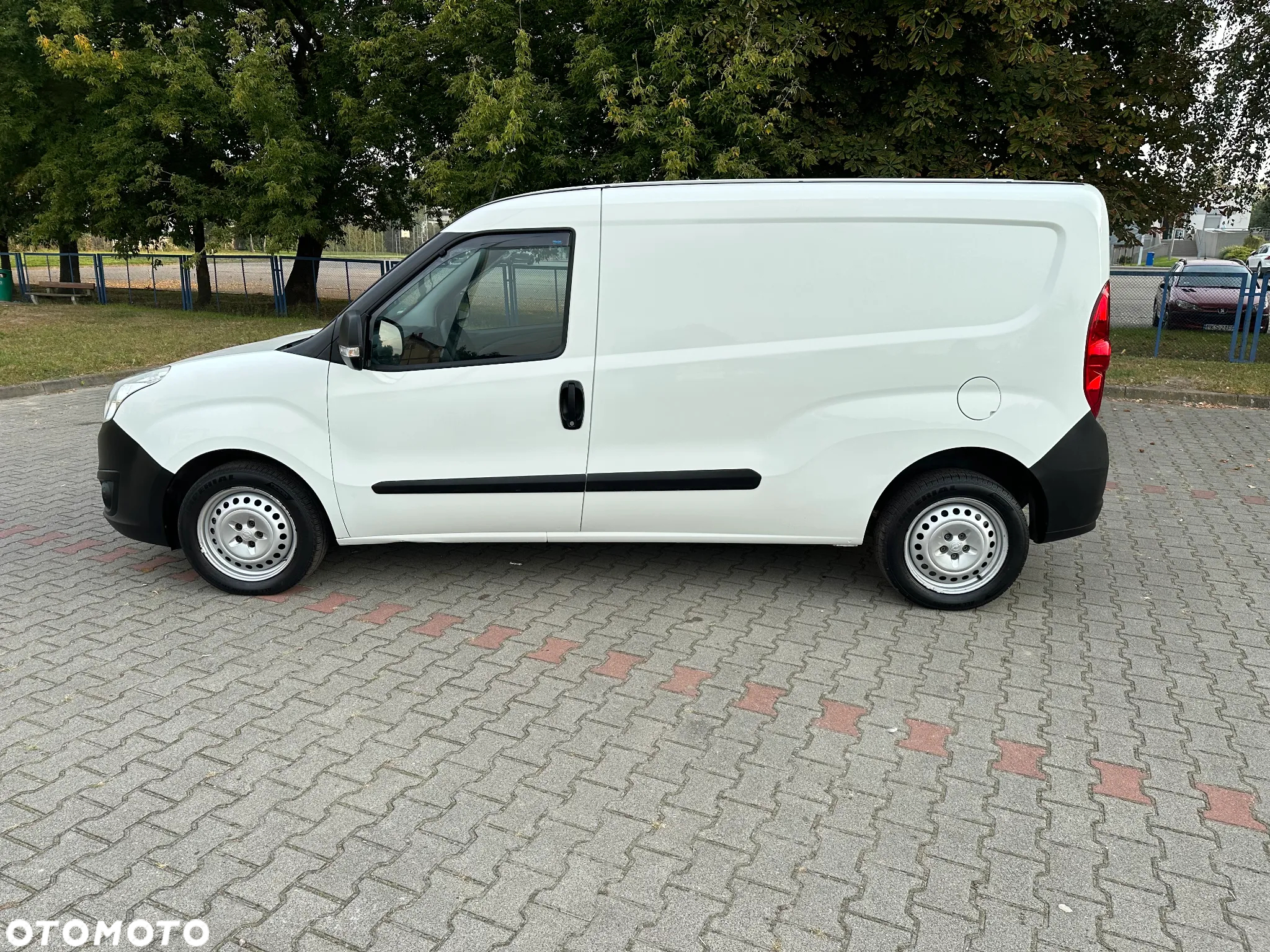 Opel COMBO - 8