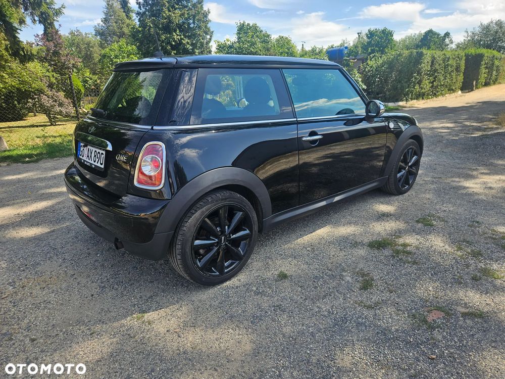 MINI ONE Standard - 3