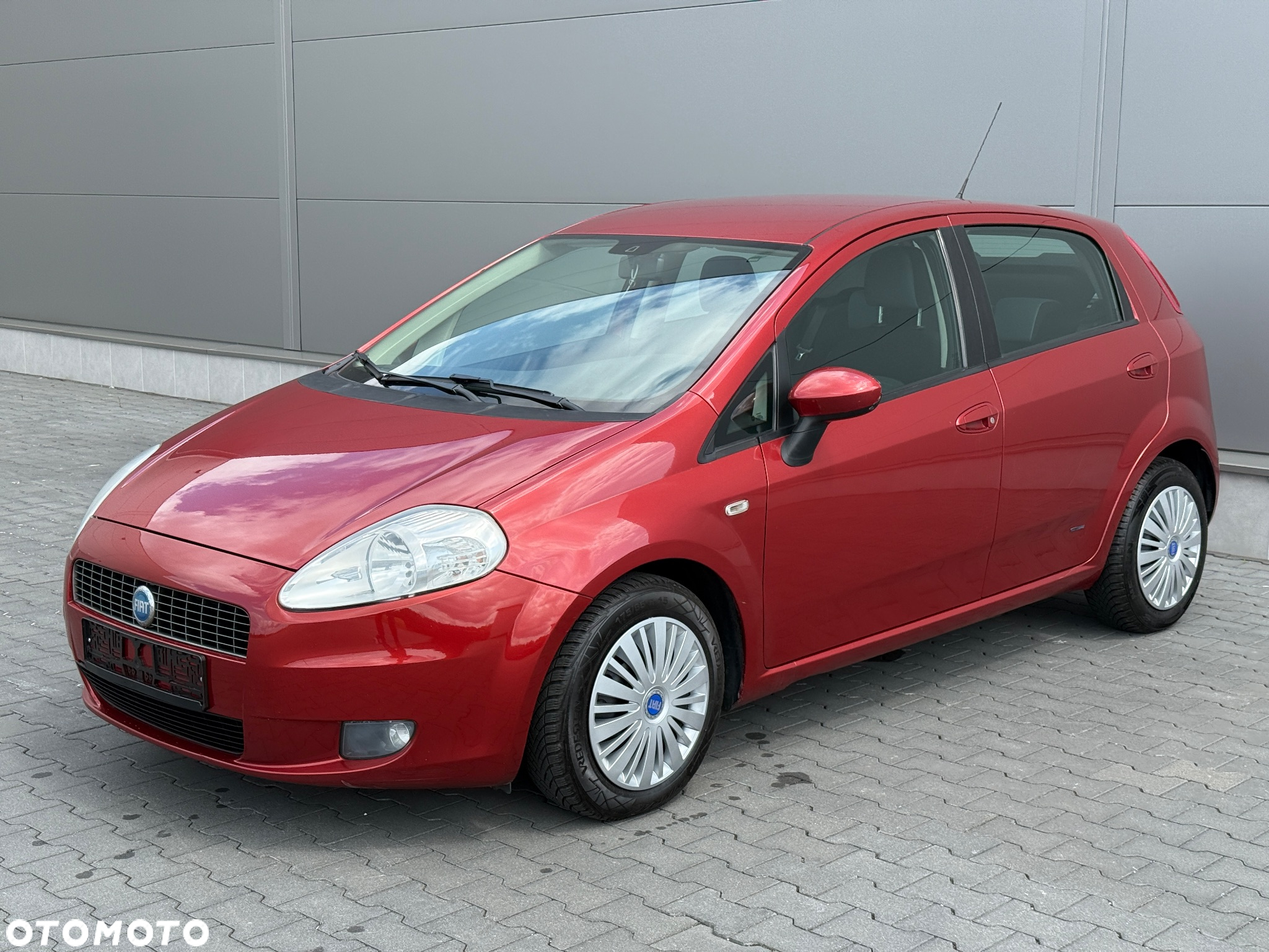 Fiat Grande Punto 1.4 8V Dualogic Dynamic - 4