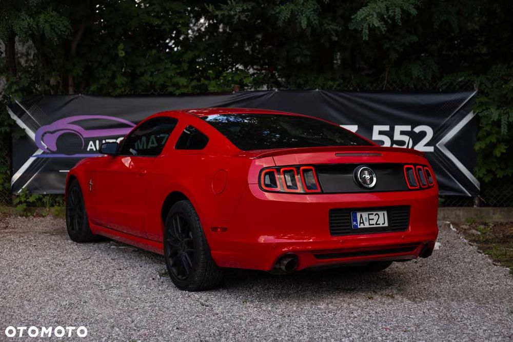 Ford Mustang 3.7 V6 Premium - 5