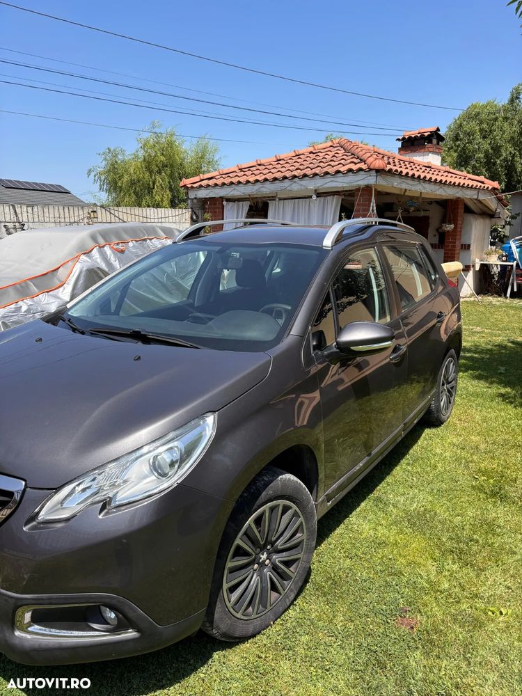 Peugeot 2008 - 4