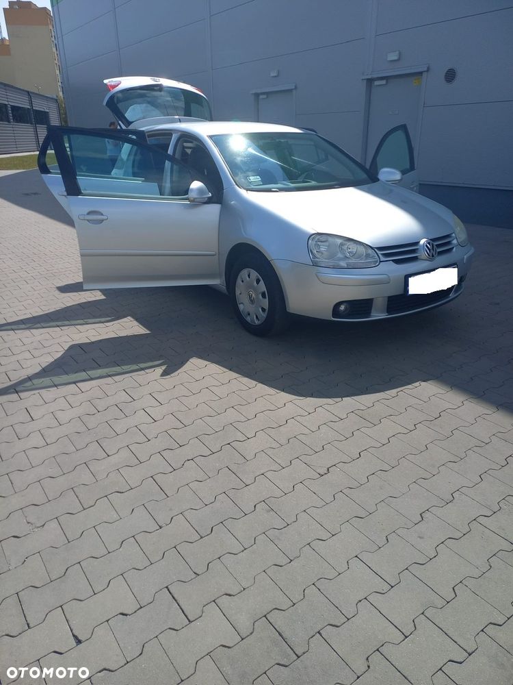 Volkswagen Golf 1.6 United - 14
