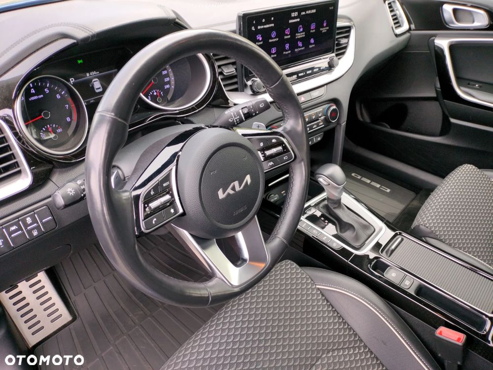 Kia Ceed 1.5 T-GDI Business Line DCT - 9
