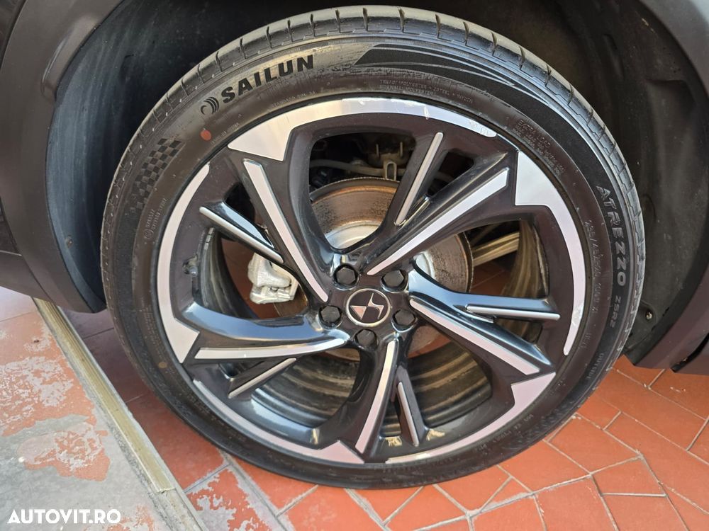 DS Automobiles DS 7 Crossback - 12