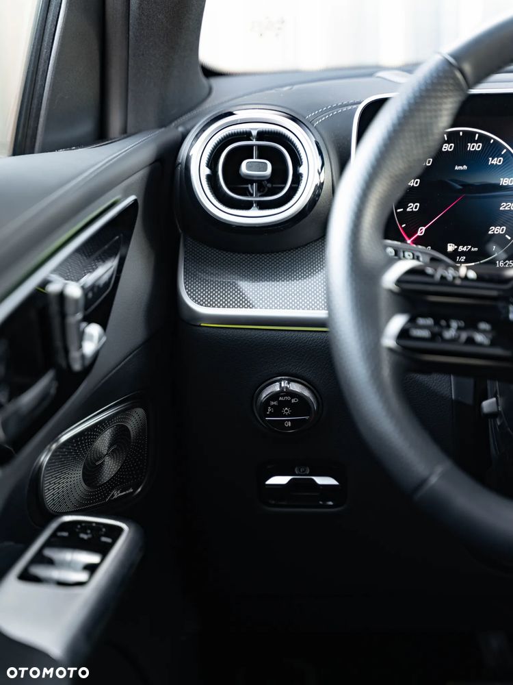 Mercedes-Benz GLC 300 d mHEV 4-Matic AMG Line - 27