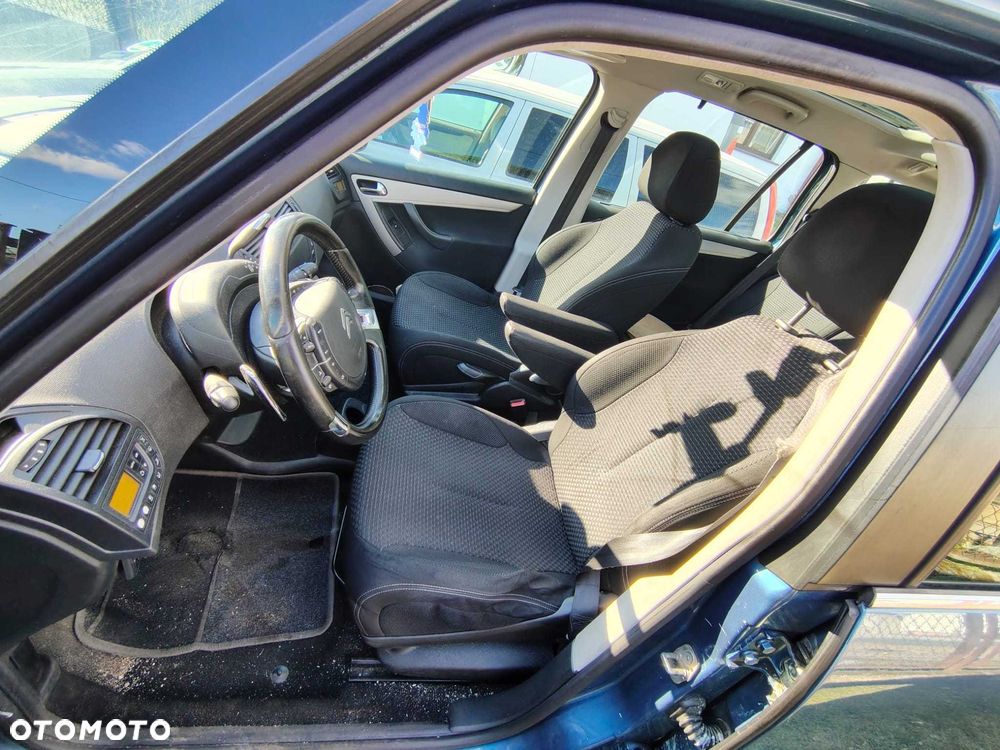 Citroen C4 Grand Picasso 2011 photo 4