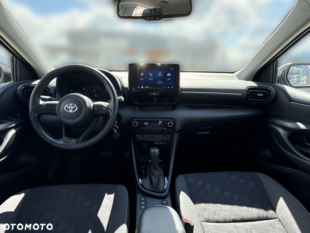 Toyota Yaris Hybrid 1.5 Style - 9