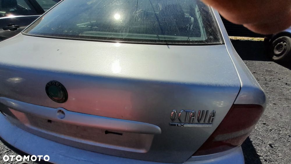 SKODA OCTAVIA I HB KLAPA BAGAZNIKA TYLNA TYŁ 9102 nr. 40/5 - 2